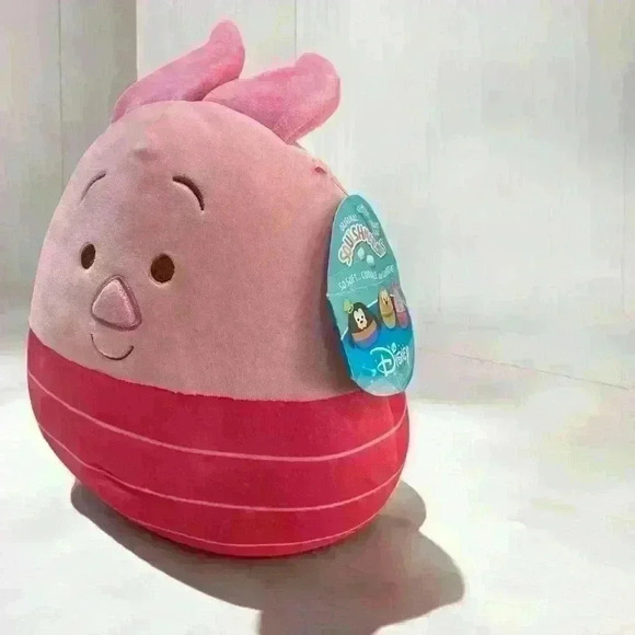 Piglet Squishmallow - Picture 2 of 6